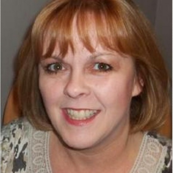 Meet your Posher, Janet - Picture 1 of 1